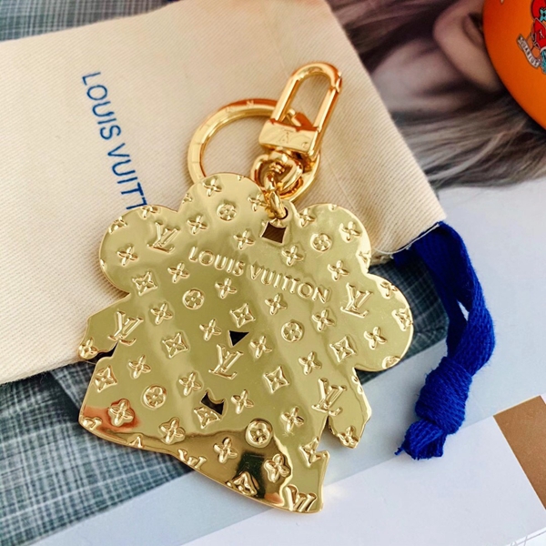 ブランドキーホルダー角部分ディテール